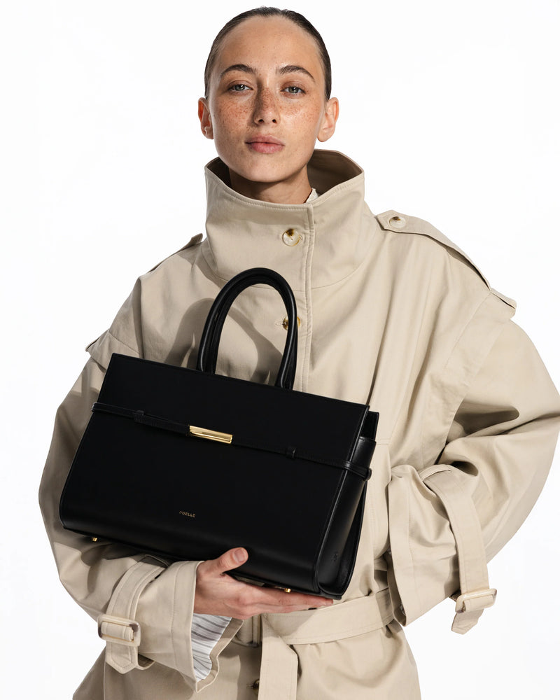 Object №03 Bag Medium w czarnym