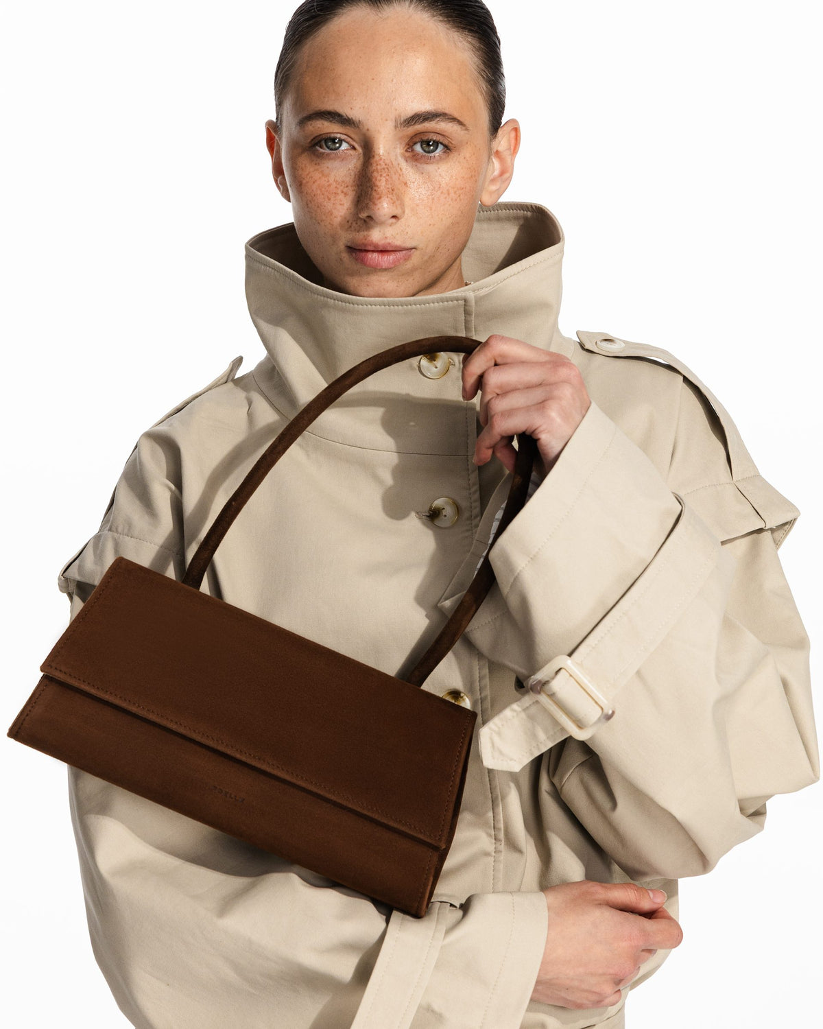 Untitled Bag Small Choco — kampania Lookbook 2026